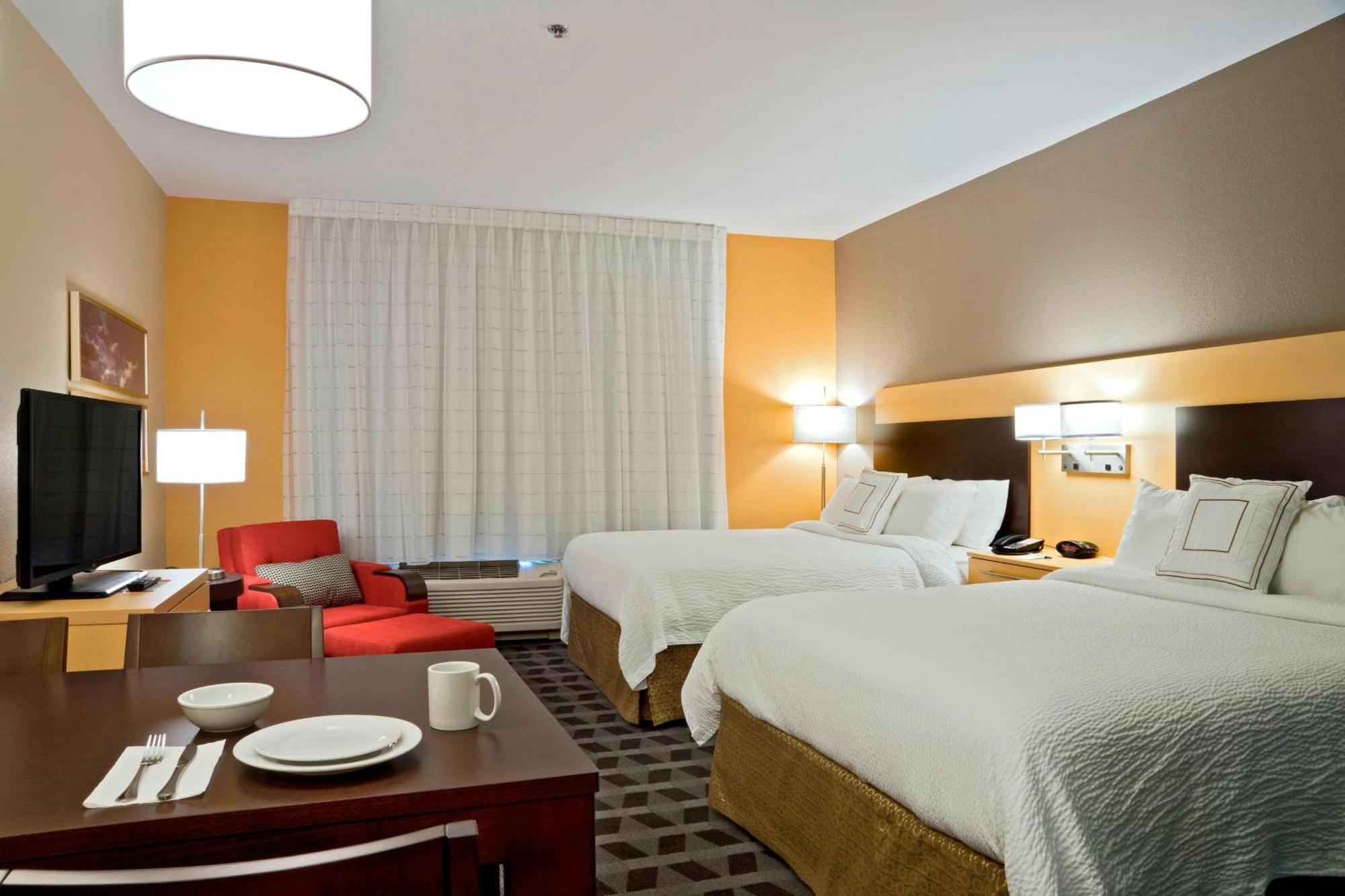 Towneplace Suites By Marriott Dodge City Esterno foto