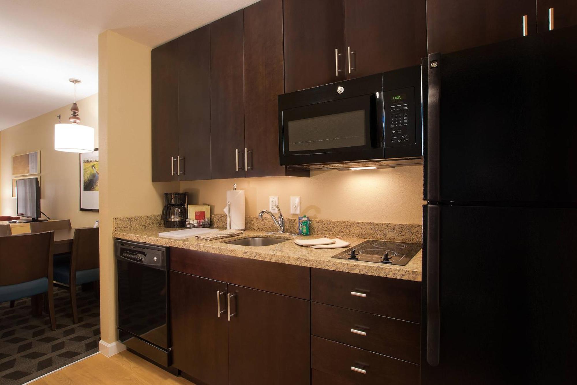Towneplace Suites By Marriott Dodge City Esterno foto